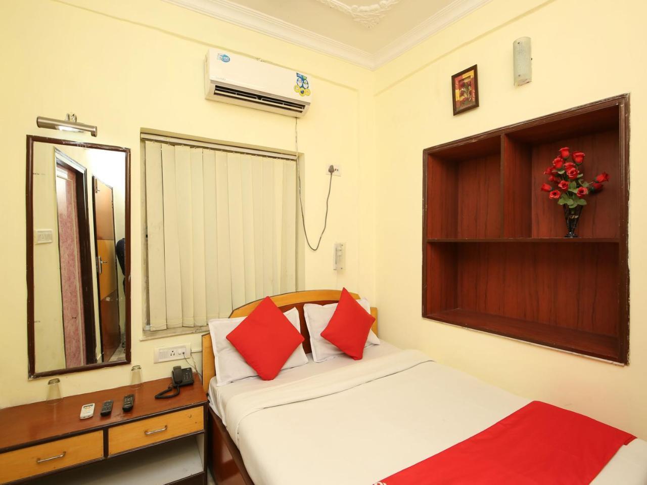 Hotel Oyo 3301 Maya International