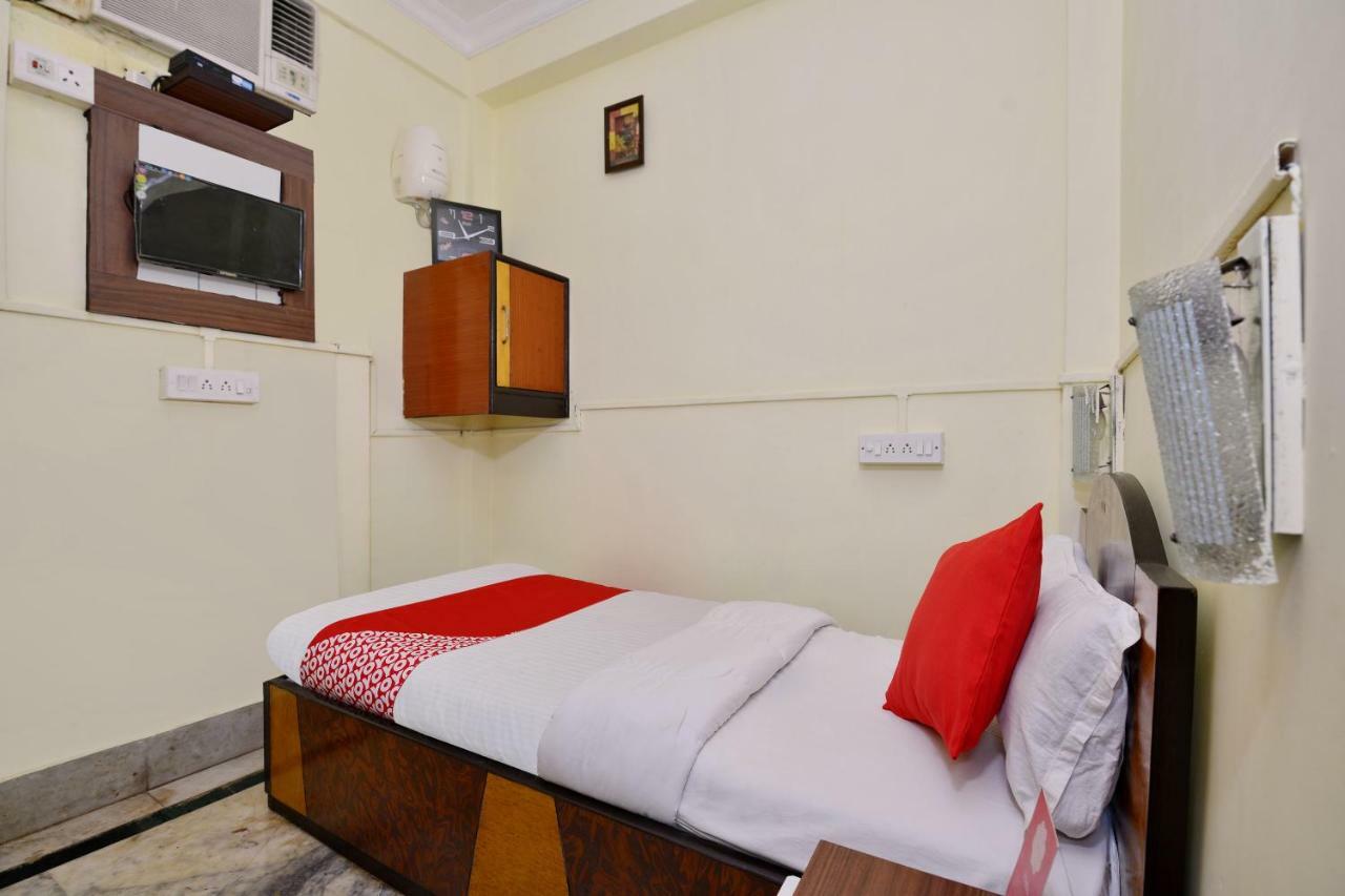 Hotel Oyo 3301 Maya International 3*
